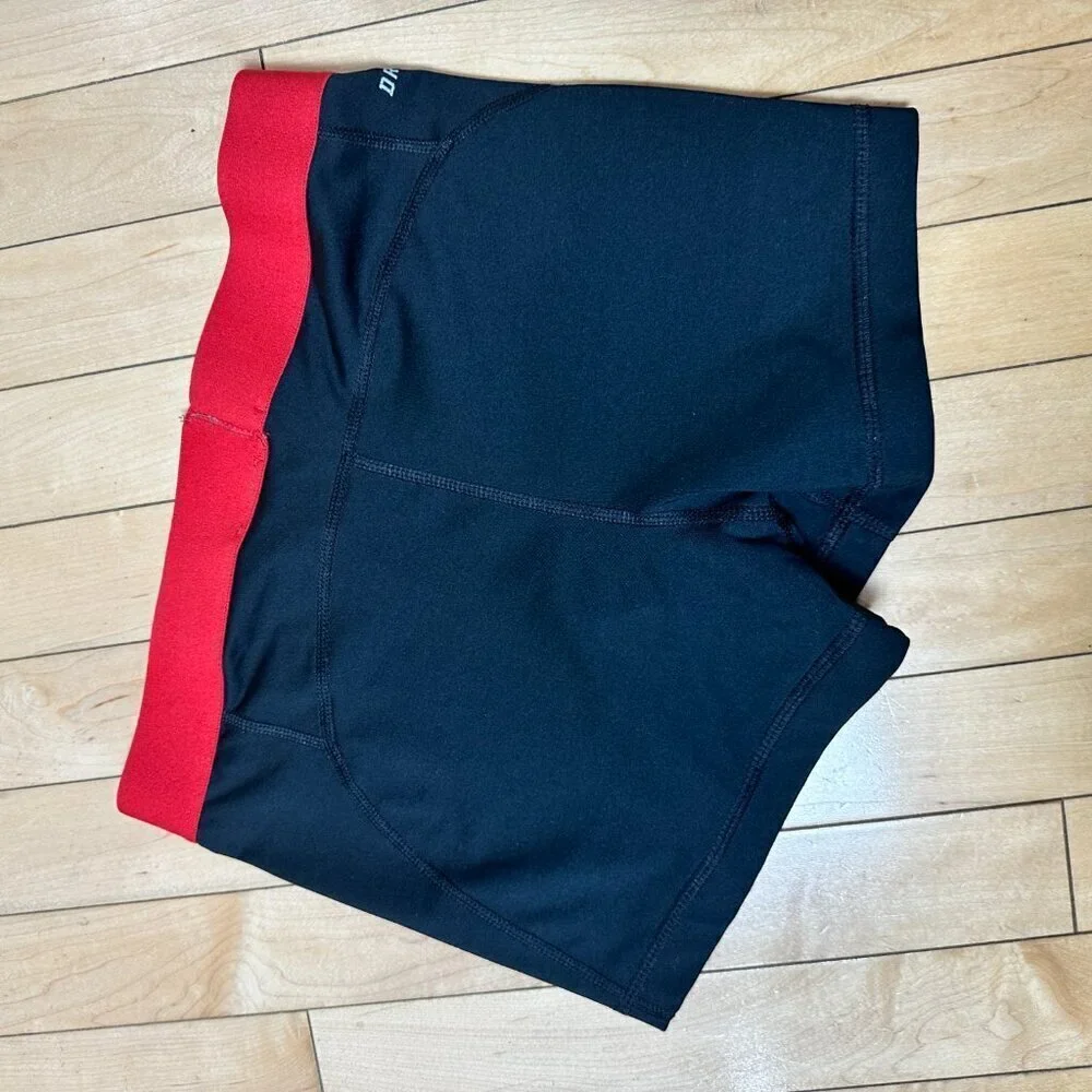NIKE PRO Dri Fit Spandex Booty Shorts Loyola Marymount LMU size XS/S